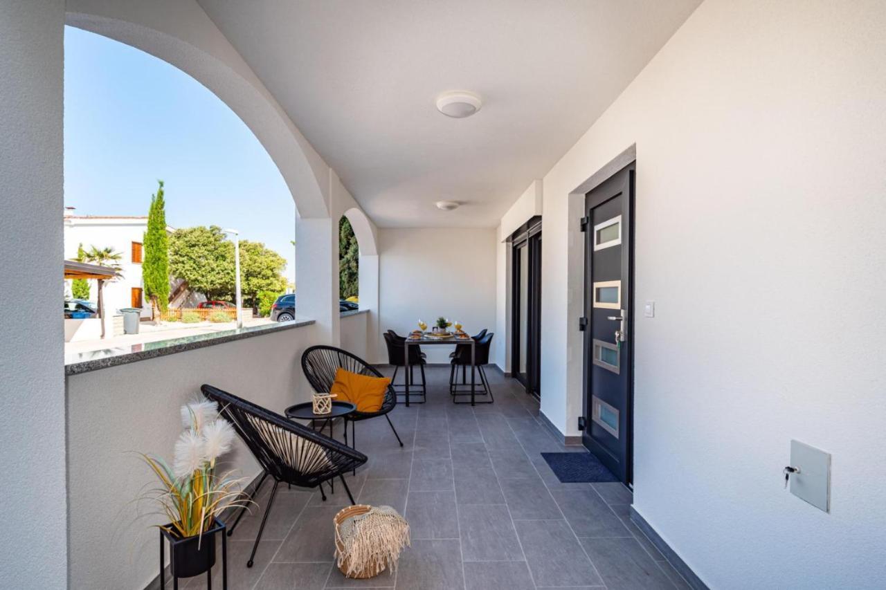 Villa Marta Mandre Exteriör bild